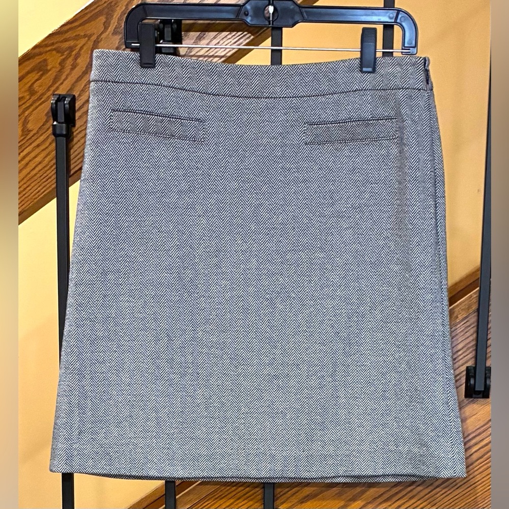 talbots herringbone Knit Skirt A-Line Faux Pockets Black Blue Ivory SZ.  8P